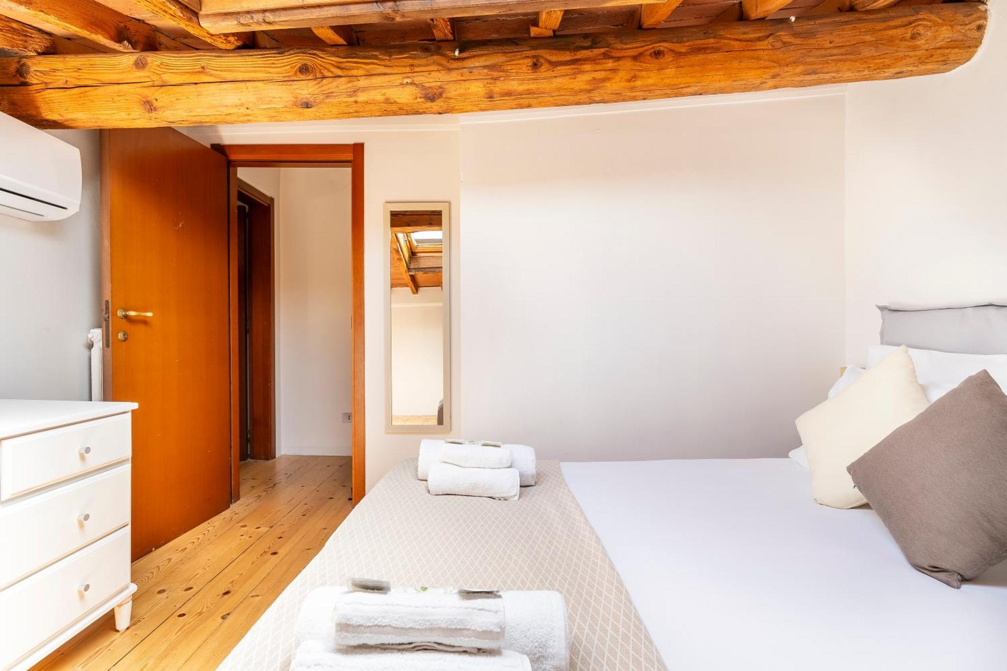Piazza Santo Spirito Appartamento Con 2 Camere Matrimoniali Florens Exteriör bild